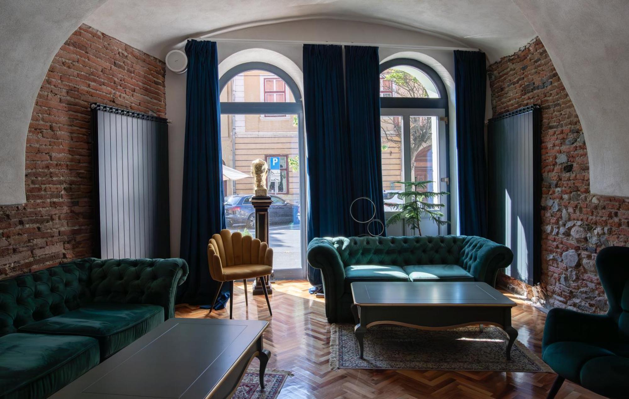 Bed and Breakfast Magister Seven Sibiu Exterior foto