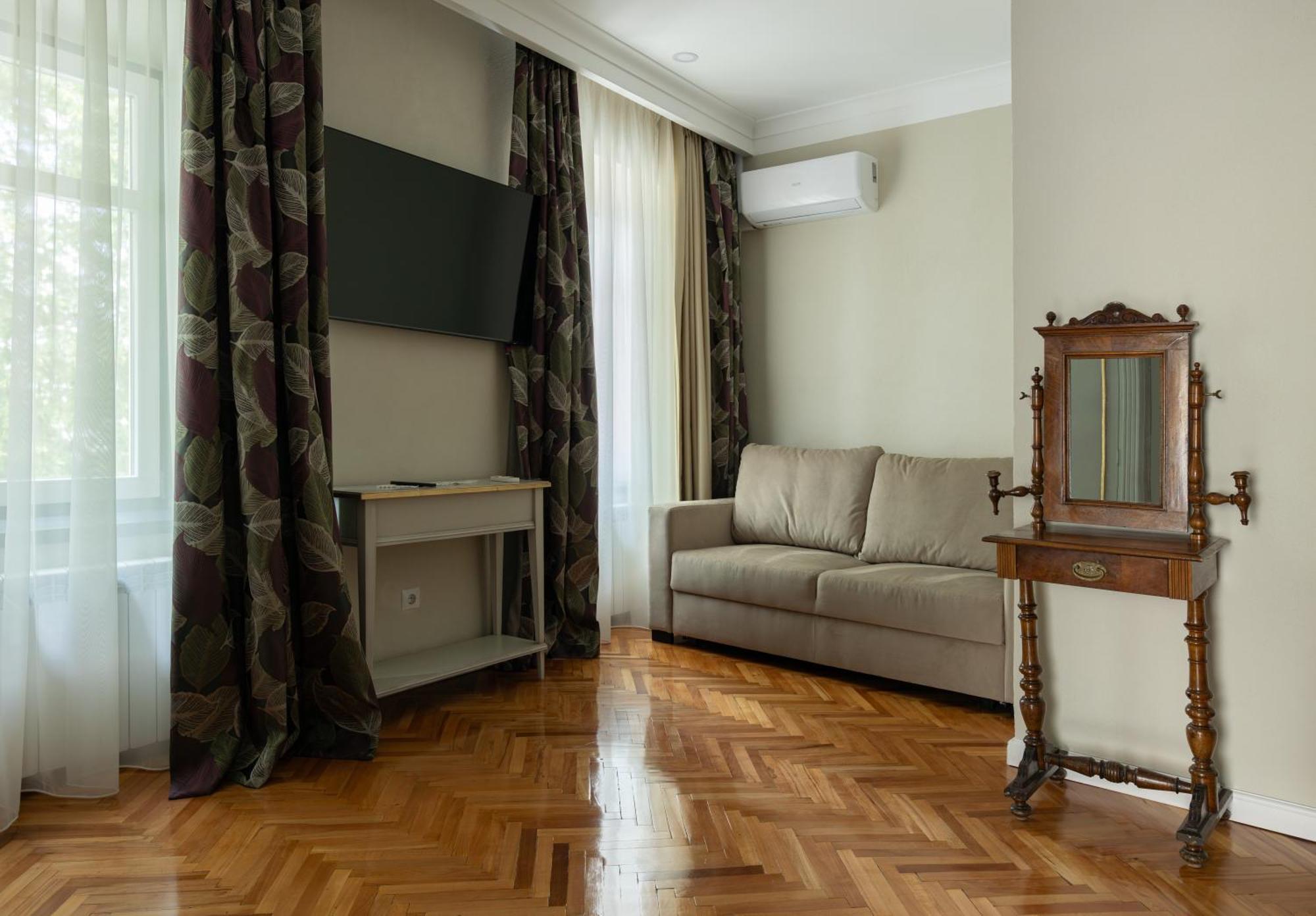 Bed and Breakfast Magister Seven Sibiu Exterior foto
