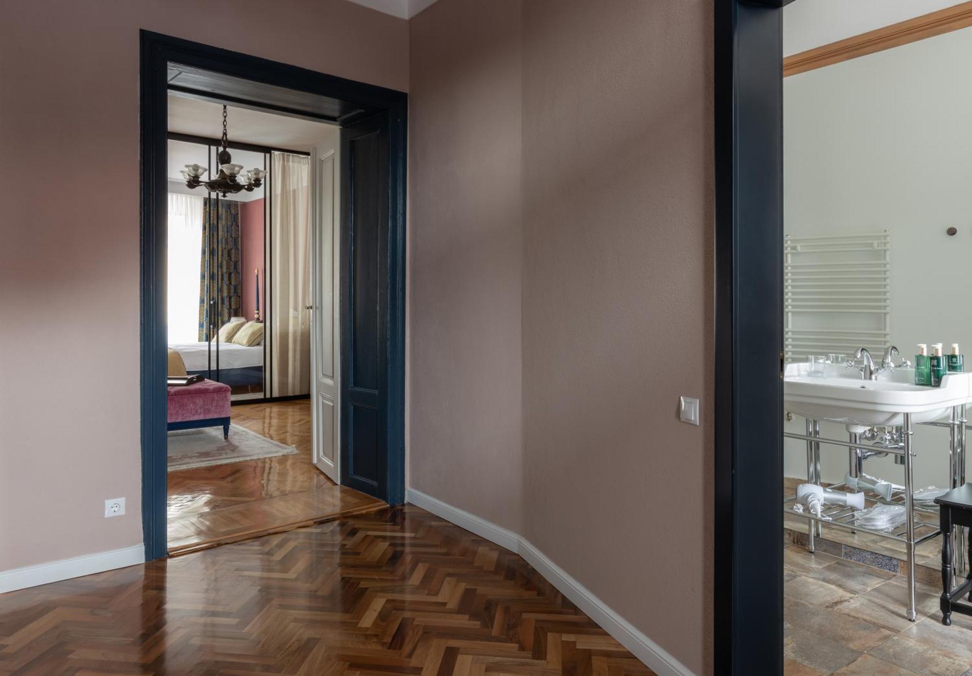 Bed and Breakfast Magister Seven Sibiu Exterior foto